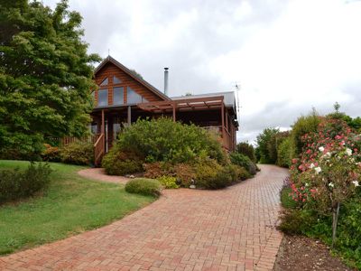 6 Lambert Street, Tawonga