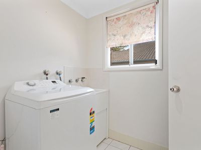 2 / 15A South Street , Tuncurry