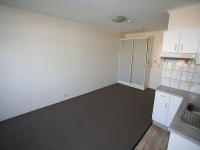 606 / 5 Ward Avenue, Potts Point