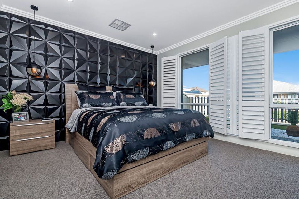 18 Minstrell Way , Madora Bay