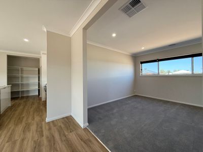10 Bottlebrush Drive, Yarrawonga