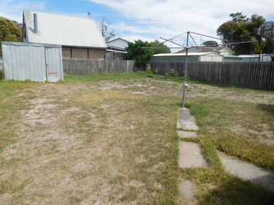18 Jones Street, Horsham