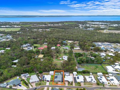 5 Jordan Close, Urangan