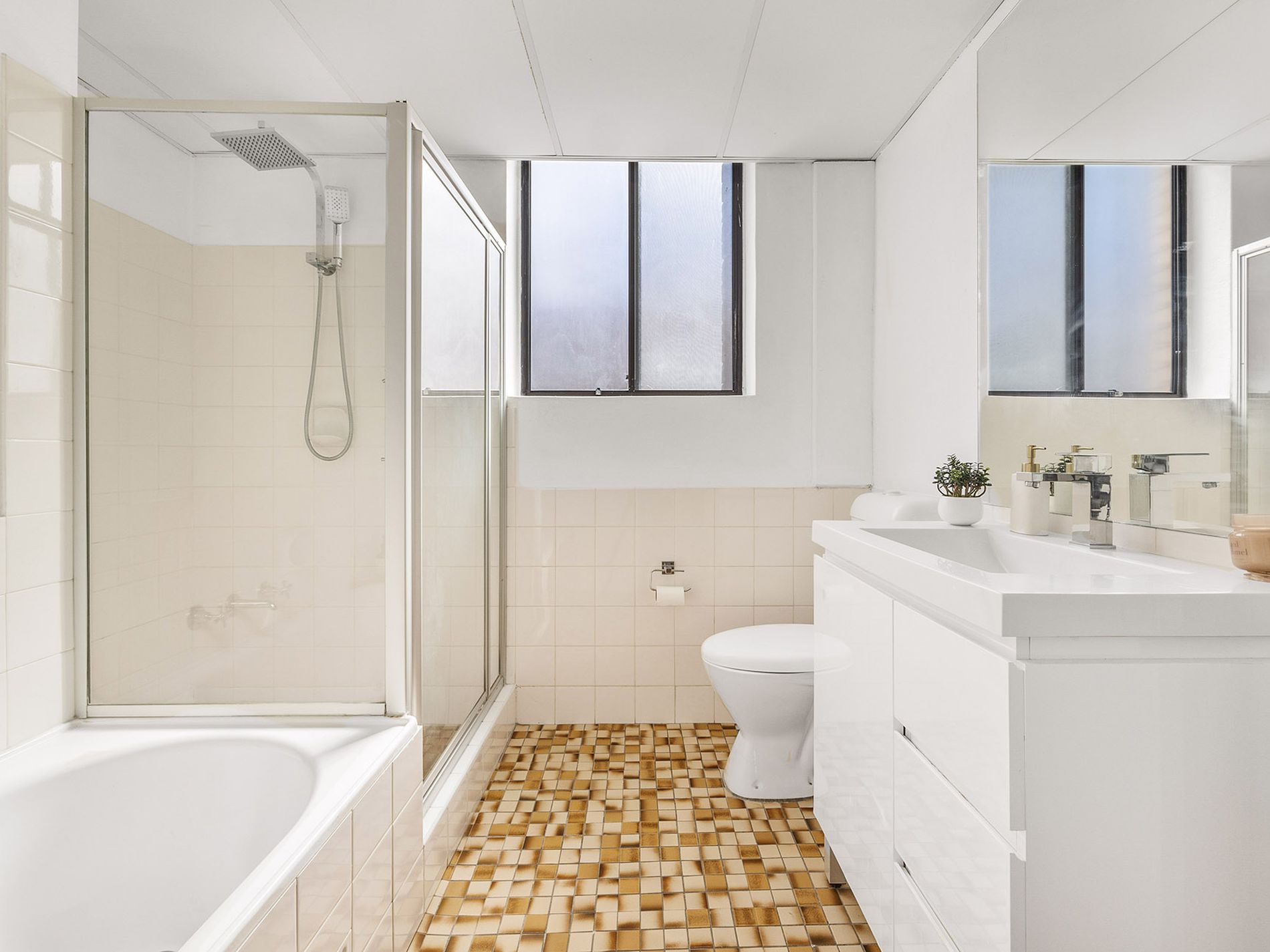 114 / 22 Tunbridge Street, Mascot