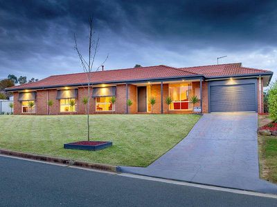 1 AZURE DRIVE, Wodonga