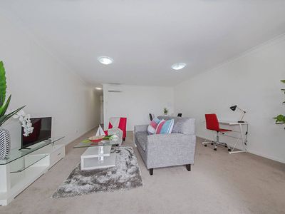 2/54 Yamboyna Street, Manly