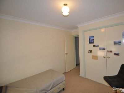8B Ellis Park Close, Dubbo