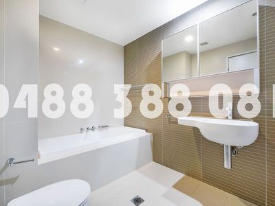 14 Shoreline Drive, Rhodes