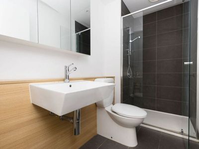 702 / 11 Rose Lane, Melbourne