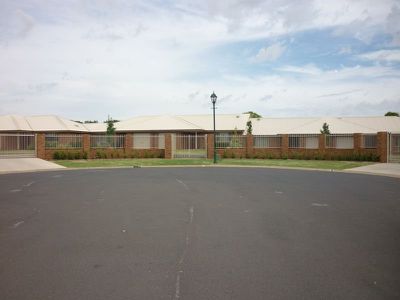 12 / 5 John Brass Place, Dubbo