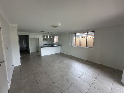 11B Fairview Street, Dubbo