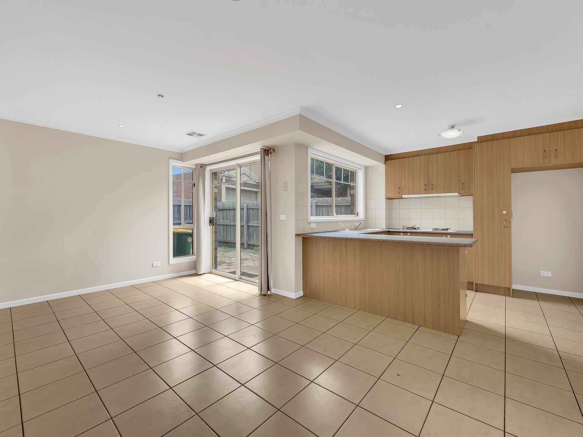 2 / 24 Churchill Avenue, Maidstone