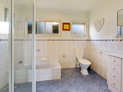 24 Milperra Road, Rochedale South