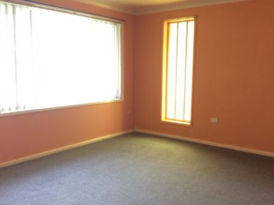 1 / 3 Lachlan Avenue, Barrack Heights