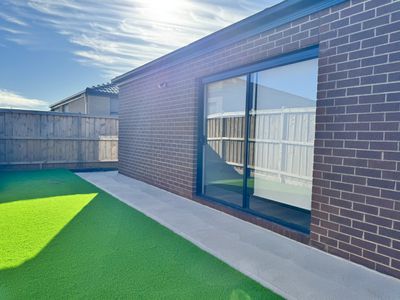 54 Margie Street, Wyndham Vale