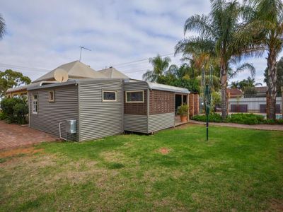 15 President Street, Kalgoorlie