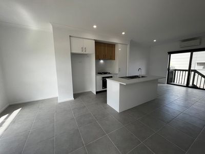 60 Merribrook Boulevard, Clyde