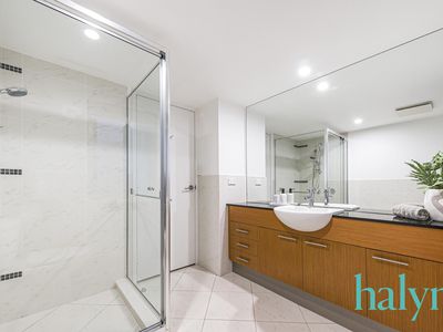 10 / 132 Terrace Road, Perth