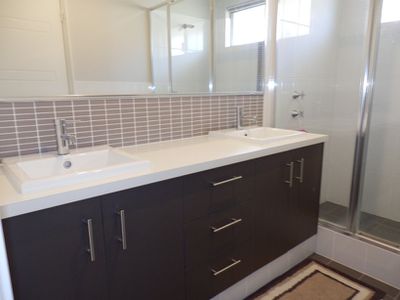 31 Wyatt Road, Hocking