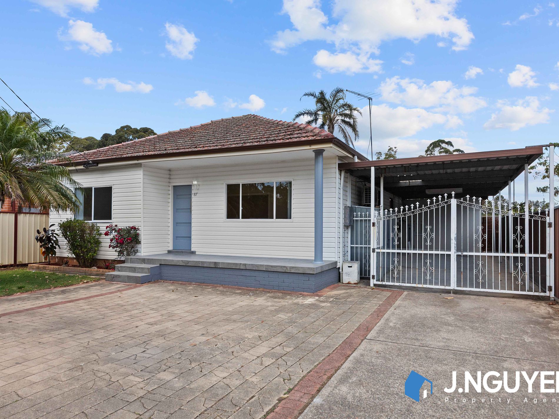 87 Hollywood Drive, Lansvale