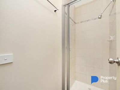 32-34 Churchill Avenue, Flora Hill