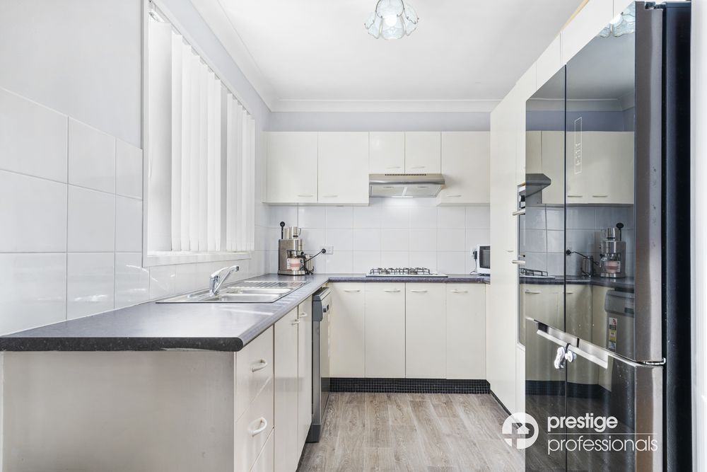 5 Glenelg Court, Wattle Grove