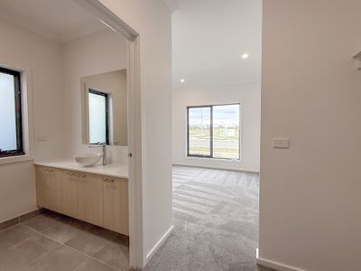 12 Heirloom Way, Swan Hill