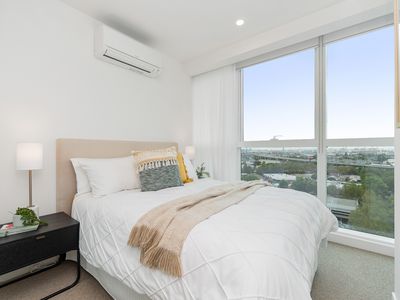 M1206 / 188 Macaulay Road, North Melbourne