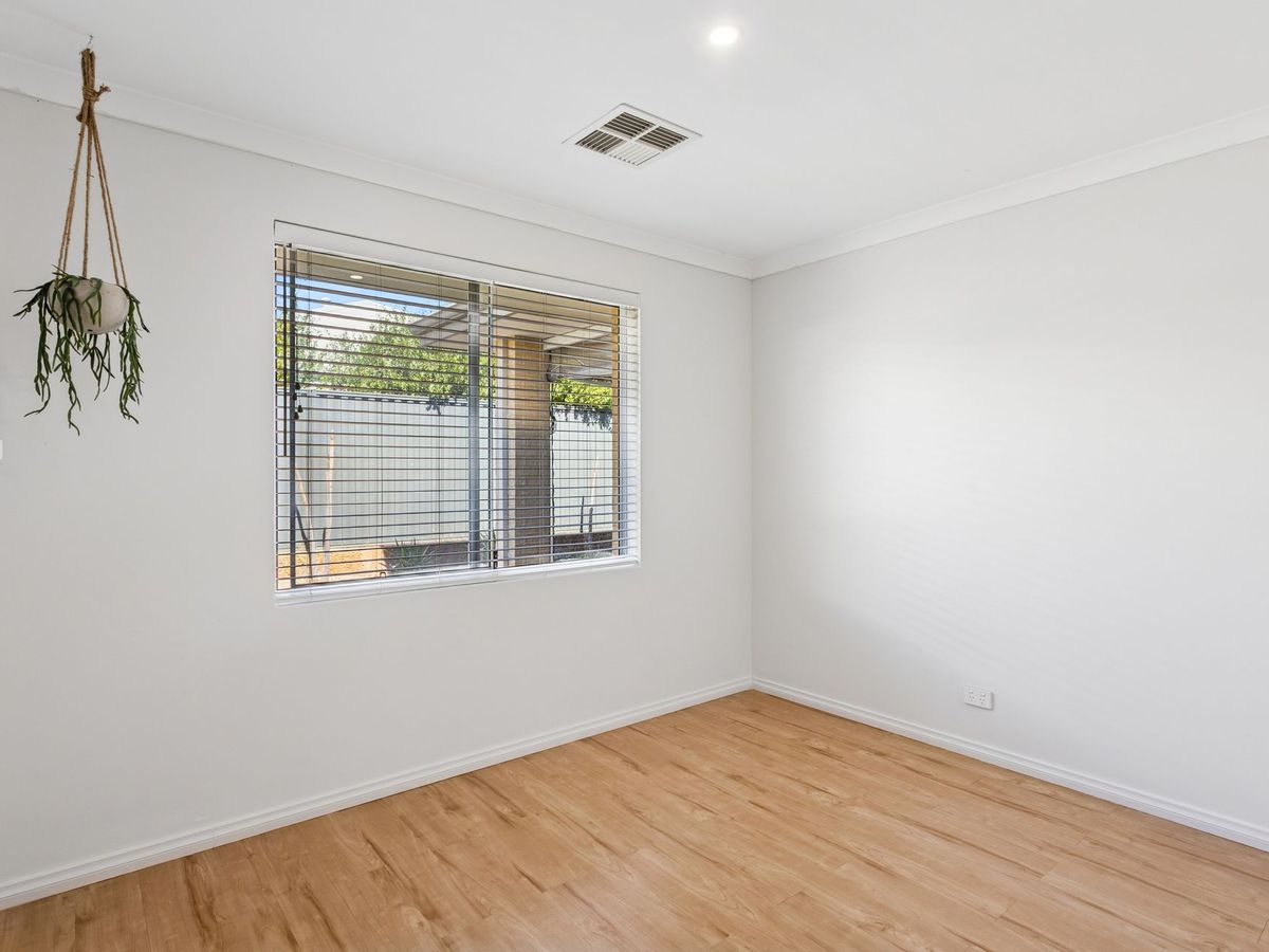 15 Palomino Promenade, The Vines