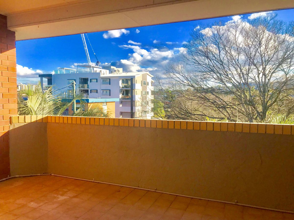 8 / 9 Bergin Street, Milton