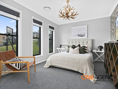 8 Stud Close, Calderwood