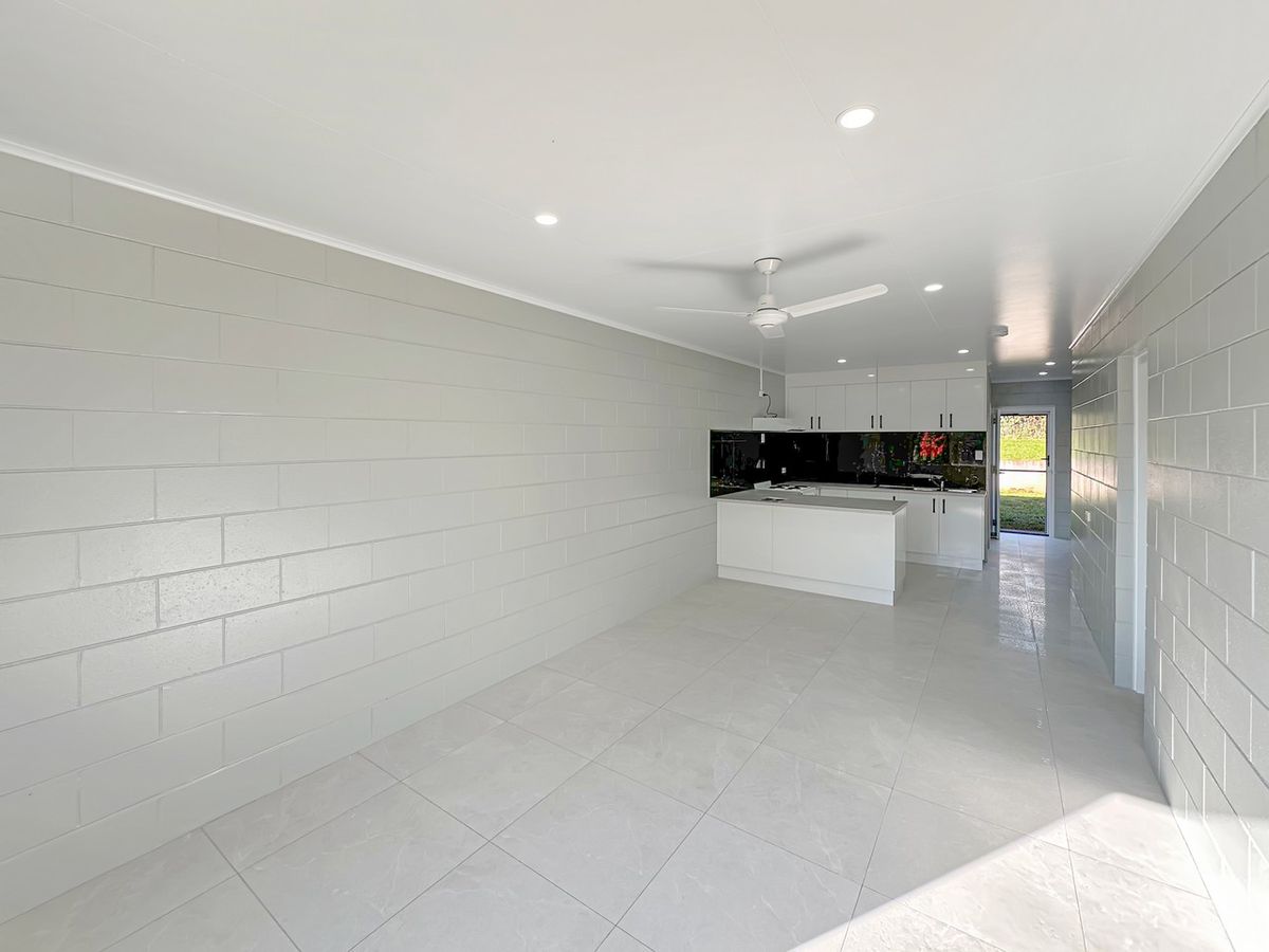 2 / 10 Second Avenue, Atherton