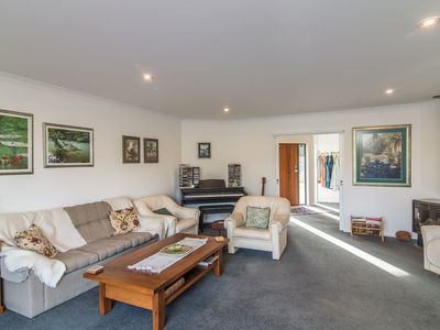 62 The Drive, Paraparaumu Beach