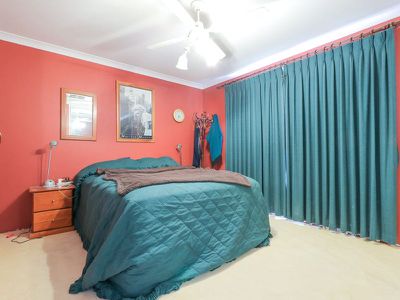 3 Pingrup Court , Waikiki