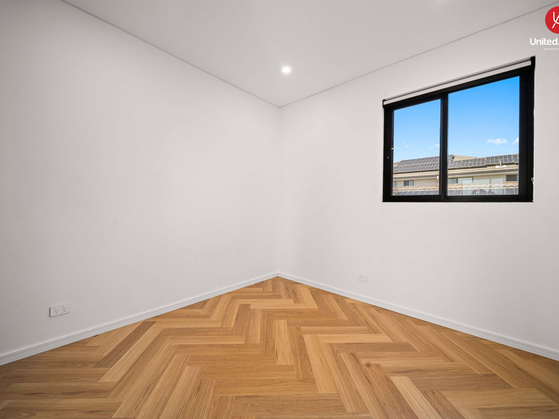 6 Arnott Avenue, Middleton Grange