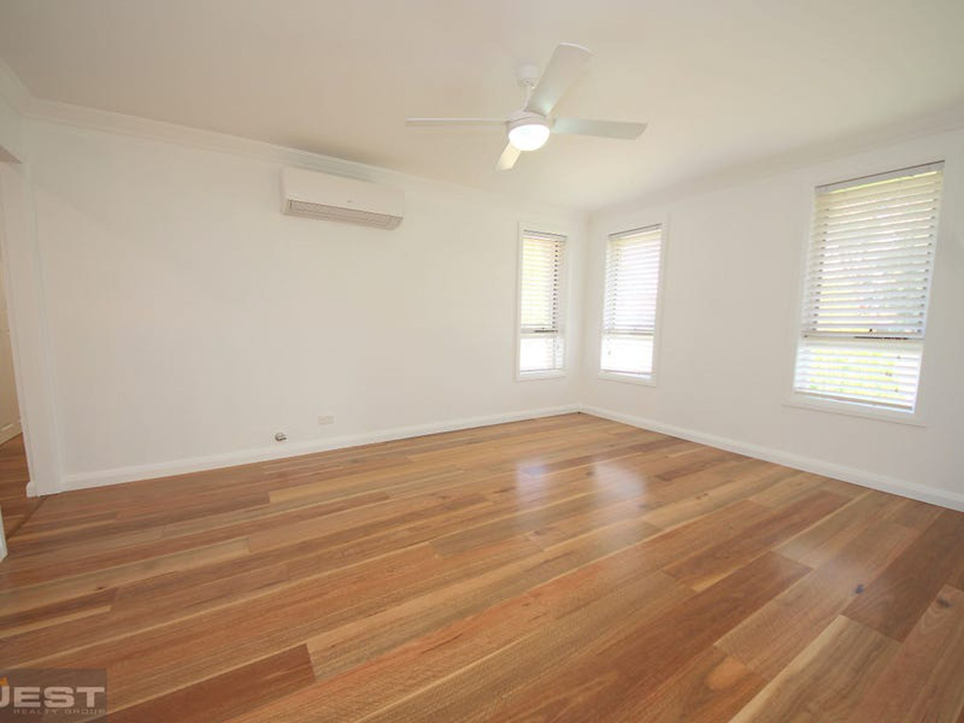 36 McKay Avenue, Moorebank