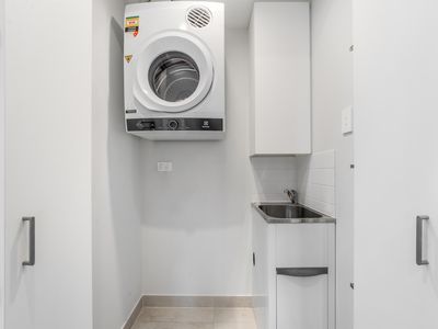 408 / 54 Soldiers Parade, Edmondson Park