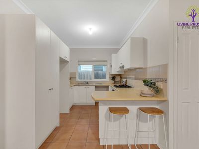 4 Fullard Close, Point Cook