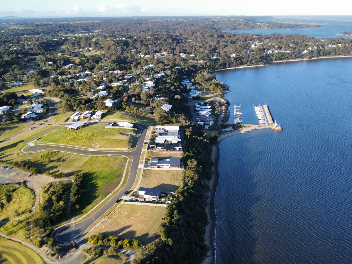 4 Murray Graham Place, Metung