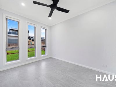 3 Oasis Way (Rousehill Heights), Box Hill