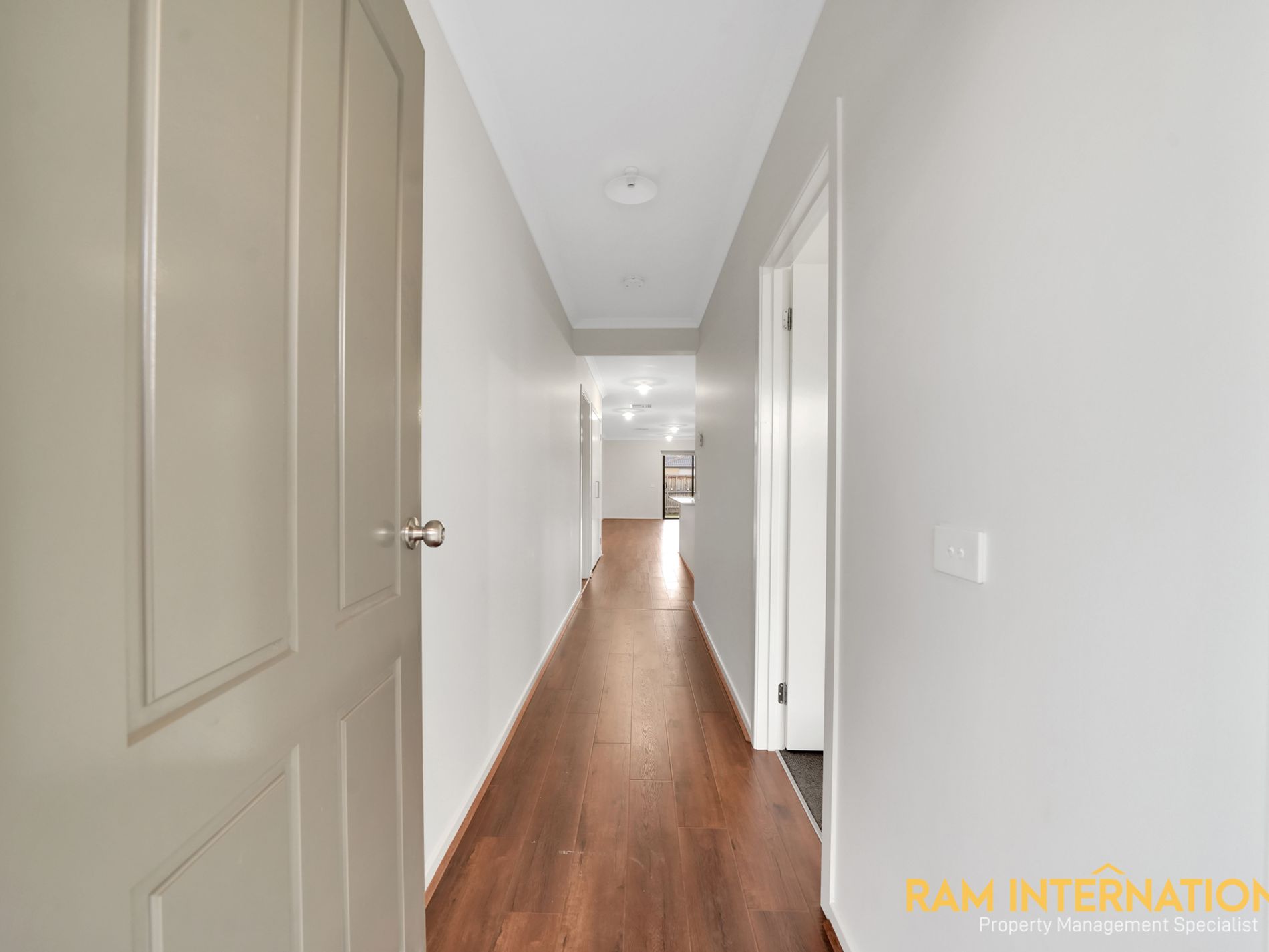 18 Perceval Place , Mambourin