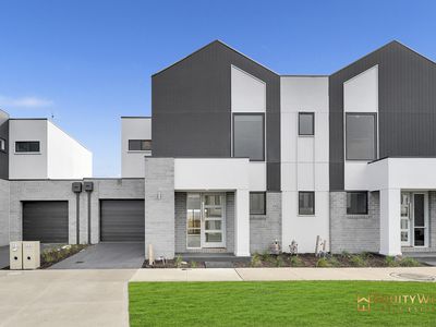 23 Timetable Street, Mambourin