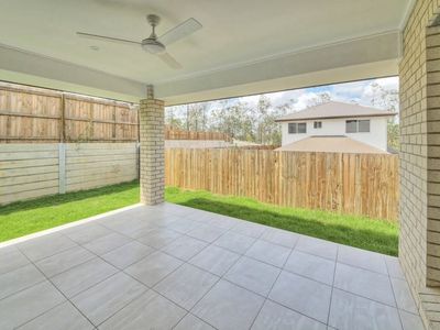 3 Madeira Street, Springfield Lakes