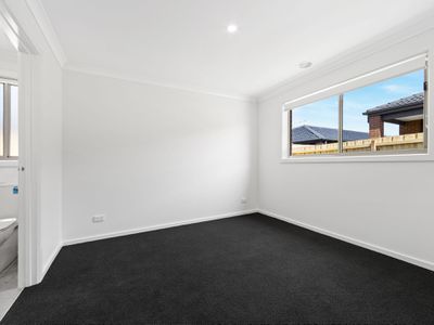 71 Holts Lane, Darley