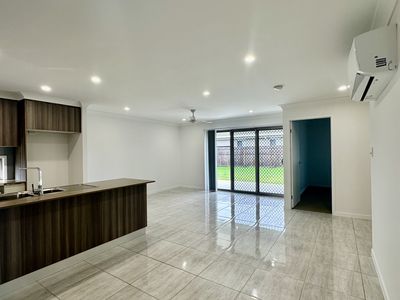 5 Langland Circuit, Walloon
