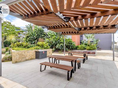 835 / 17 Chatham Road, West Ryde