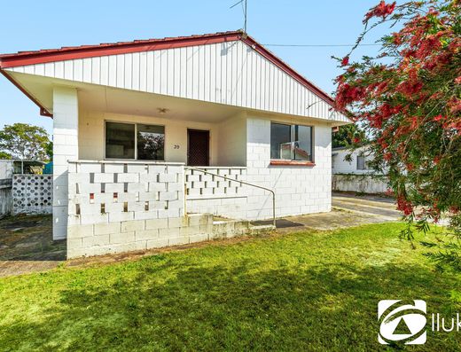 Affordable Entry Into Iluka Market
