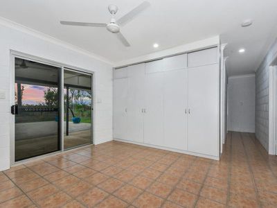 35 Bridgemary Cres, Girraween