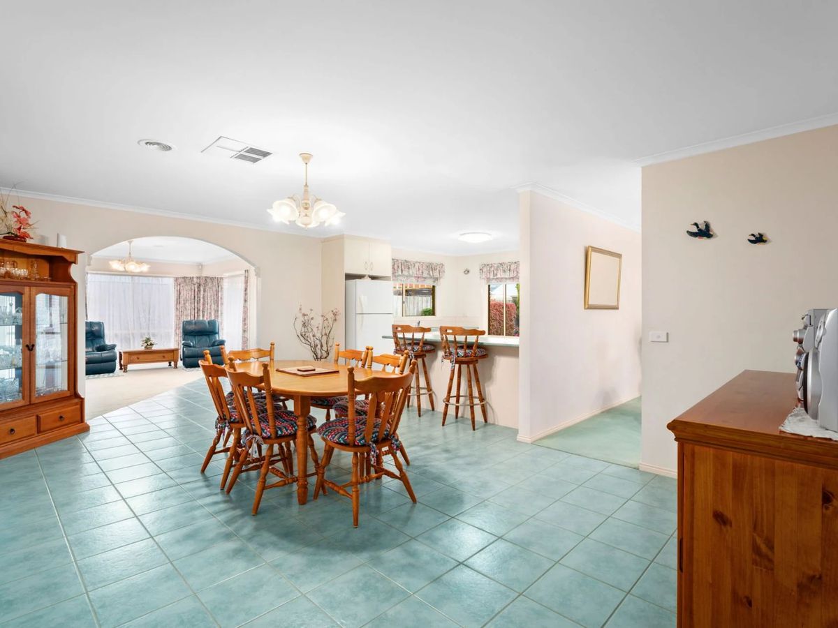 12 Keswick Court, Narre Warren South