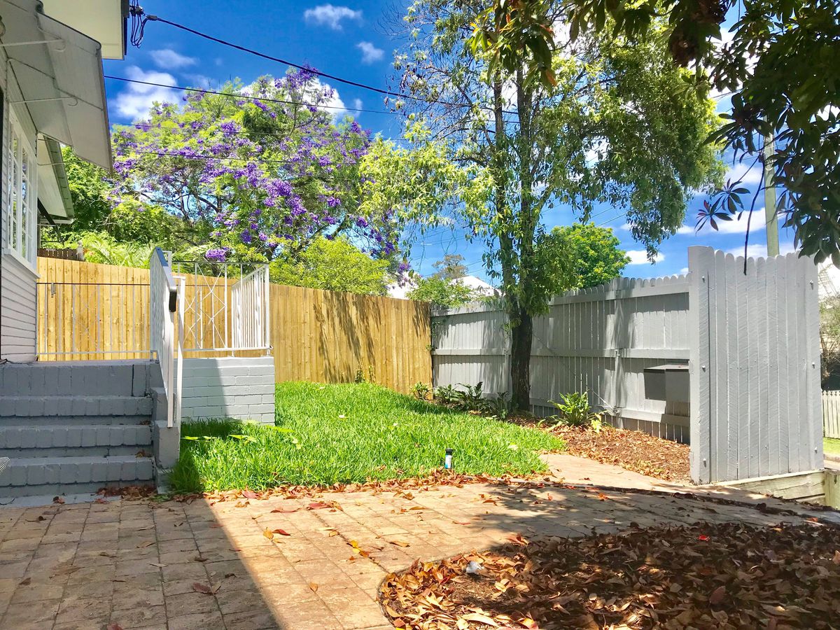 1 / 11 Emma Street, Milton